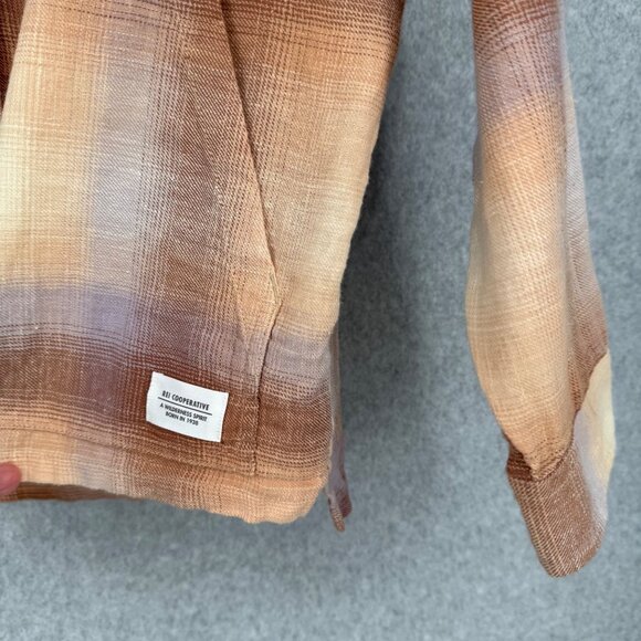 REI Co-op Womens Trailsmith Long-Sleeve Shirt Size L Peach Lavender Plaid Hemp - Picture 2 of 12